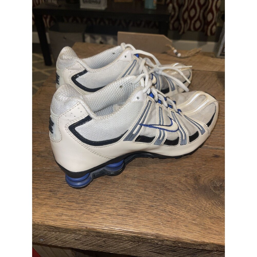 Nike Shox NZ  Men's Size 9.5 US 43 EU Shoes White 34521-115 2009